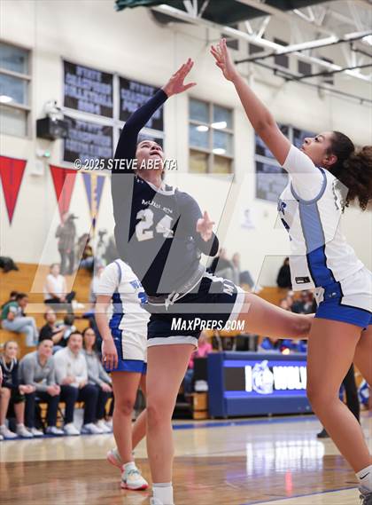 Thumbnail 1 in Mullen @ Grandview photogallery.