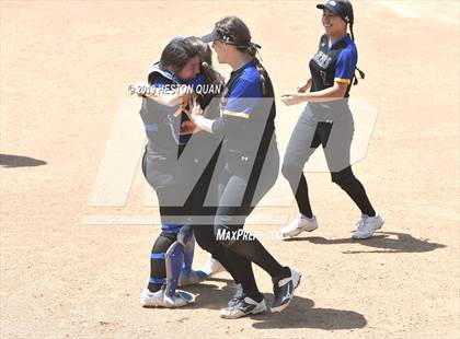 Thumbnail 2 in Western Christian vs. Westridge (CIF-SS D7 Final) photogallery.