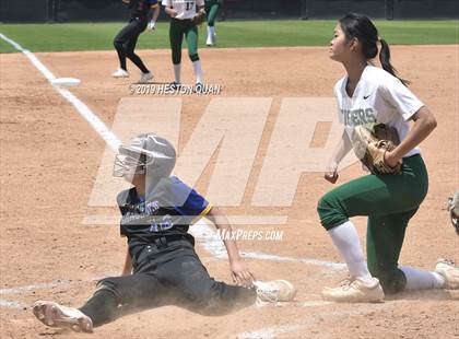 Thumbnail 2 in Western Christian vs. Westridge (CIF-SS D7 Final) photogallery.