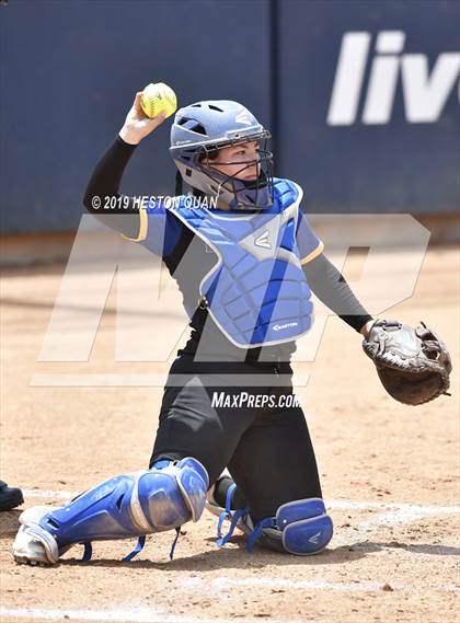 Thumbnail 2 in Western Christian vs. Westridge (CIF-SS D7 Final) photogallery.
