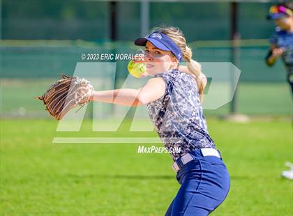 Thumbnail 2 in Del Norte @ Helix photogallery.
