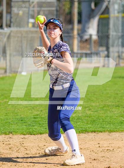 Thumbnail 2 in Del Norte @ Helix photogallery.