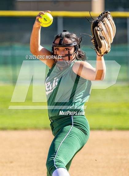 Thumbnail 3 in Del Norte @ Helix photogallery.