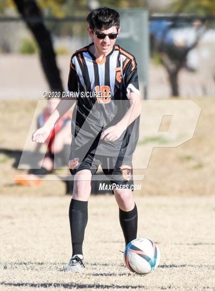 Thumbnail 1 in Globe vs Parker (Bohdie Larson Celebration Classic) photogallery.