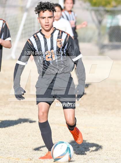 Thumbnail 1 in Globe vs Parker (Bohdie Larson Celebration Classic) photogallery.