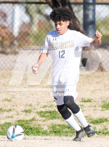 Thumbnail 1 in Globe vs Parker (Bohdie Larson Celebration Classic) photogallery.