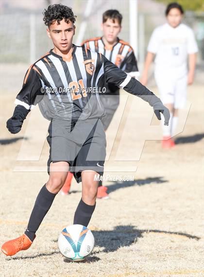 Thumbnail 2 in Globe vs Parker (Bohdie Larson Celebration Classic) photogallery.