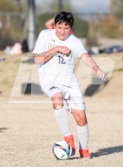 Thumbnail 3 in Globe vs Parker (Bohdie Larson Celebration Classic) photogallery.