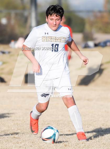 Thumbnail 2 in Globe vs Parker (Bohdie Larson Celebration Classic) photogallery.