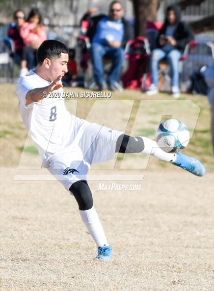 Thumbnail 1 in Globe vs Parker (Bohdie Larson Celebration Classic) photogallery.