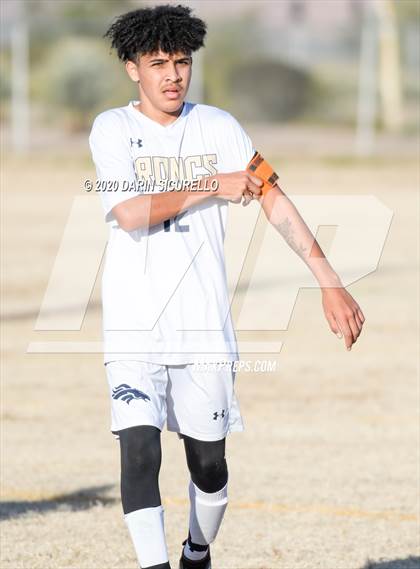 Thumbnail 3 in Globe vs Parker (Bohdie Larson Celebration Classic) photogallery.