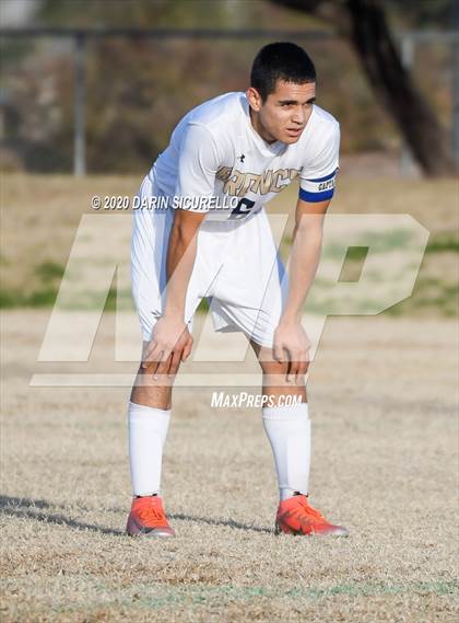 Thumbnail 2 in Globe vs Parker (Bohdie Larson Celebration Classic) photogallery.