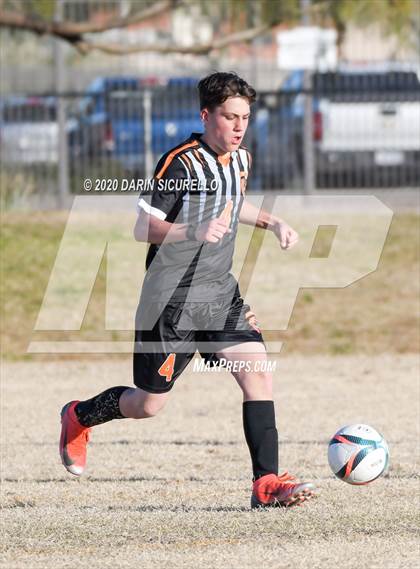 Thumbnail 2 in Globe vs Parker (Bohdie Larson Celebration Classic) photogallery.