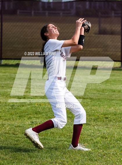 Thumbnail 2 in Pine Bush @ Kingston (Sectin 9 Quarterfinal) photogallery.