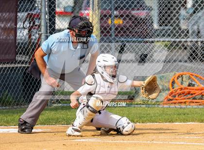 Thumbnail 3 in Pine Bush @ Kingston (Sectin 9 Quarterfinal) photogallery.