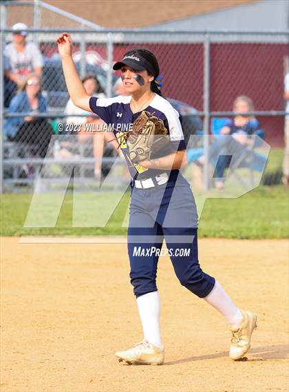 Thumbnail 2 in Pine Bush @ Kingston (Sectin 9 Quarterfinal) photogallery.