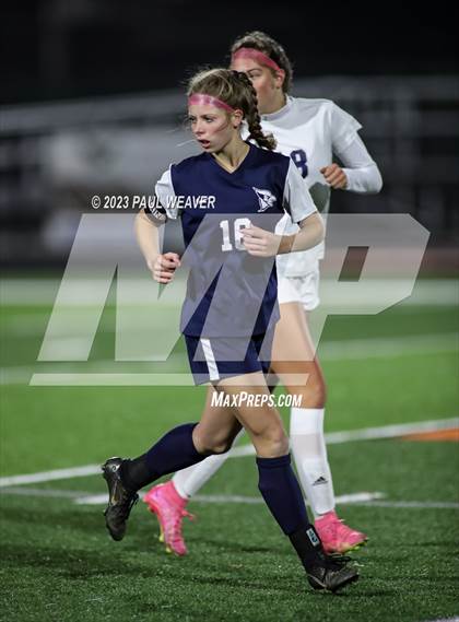 Thumbnail 3 in Montoursville vs. Central Columbia (PIAA District IV 2A Championship) photogallery.