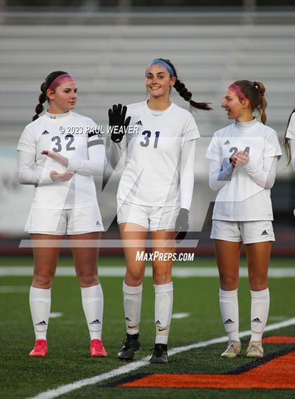 Thumbnail 2 in Montoursville vs. Central Columbia (PIAA District IV 2A Championship) photogallery.