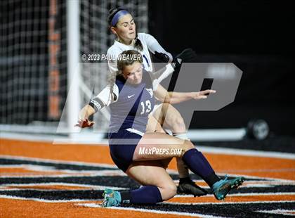 Thumbnail 3 in Montoursville vs. Central Columbia (PIAA District IV 2A Championship) photogallery.