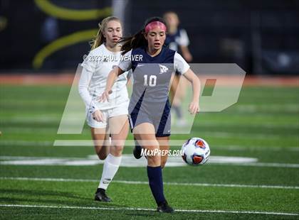 Thumbnail 1 in Montoursville vs. Central Columbia (PIAA District IV 2A Championship) photogallery.
