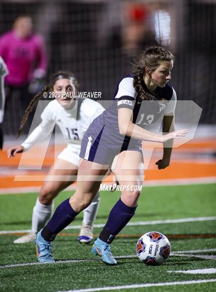 Thumbnail 3 in Montoursville vs. Central Columbia (PIAA District IV 2A Championship) photogallery.