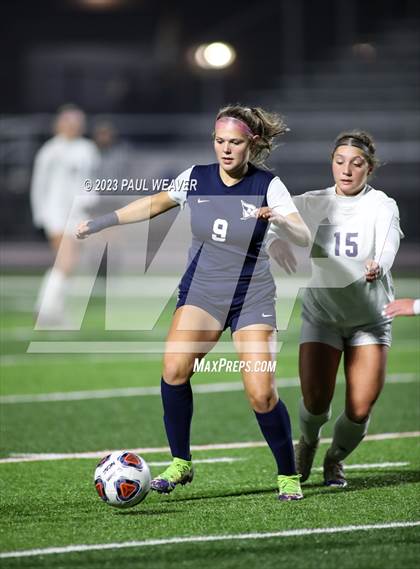 Thumbnail 1 in Montoursville vs. Central Columbia (PIAA District IV 2A Championship) photogallery.