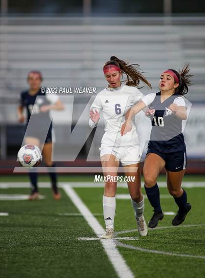 Thumbnail 2 in Montoursville vs. Central Columbia (PIAA District IV 2A Championship) photogallery.