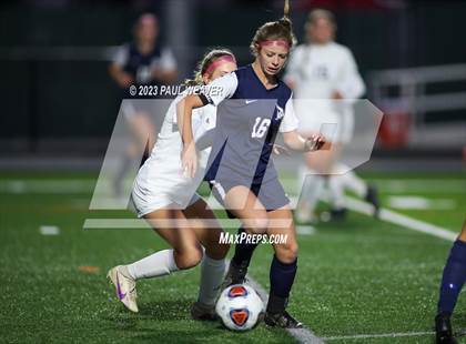 Thumbnail 2 in Montoursville vs. Central Columbia (PIAA District IV 2A Championship) photogallery.