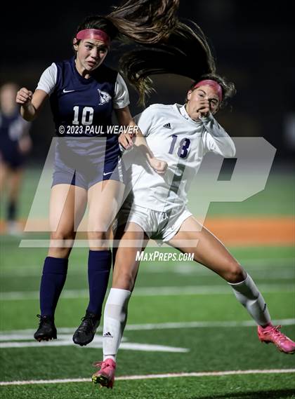 Thumbnail 3 in Montoursville vs. Central Columbia (PIAA District IV 2A Championship) photogallery.