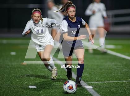Thumbnail 3 in Montoursville vs. Central Columbia (PIAA District IV 2A Championship) photogallery.