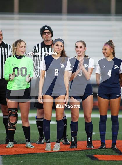Thumbnail 1 in Montoursville vs. Central Columbia (PIAA District IV 2A Championship) photogallery.