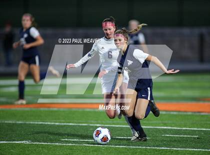 Thumbnail 3 in Montoursville vs. Central Columbia (PIAA District IV 2A Championship) photogallery.