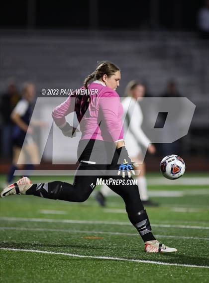 Thumbnail 3 in Montoursville vs. Central Columbia (PIAA District IV 2A Championship) photogallery.