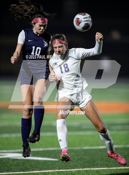 Thumbnail 2 in Montoursville vs. Central Columbia (PIAA District IV 2A Championship) photogallery.