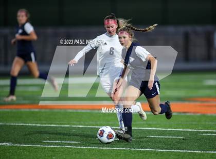 Thumbnail 2 in Montoursville vs. Central Columbia (PIAA District IV 2A Championship) photogallery.