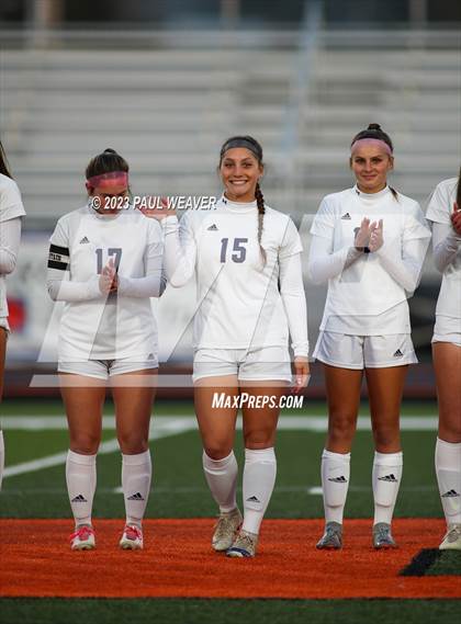 Thumbnail 2 in Montoursville vs. Central Columbia (PIAA District IV 2A Championship) photogallery.