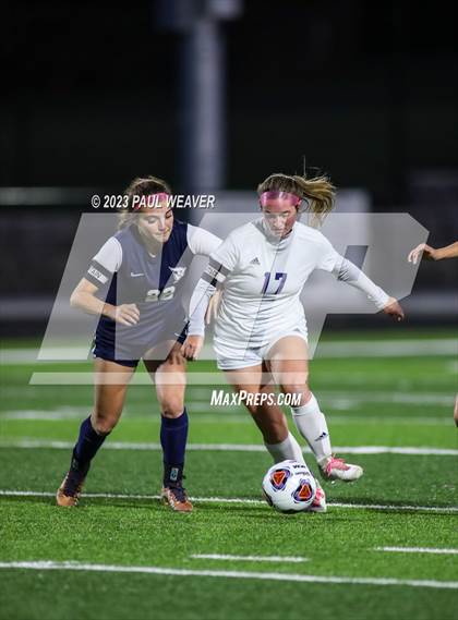 Thumbnail 1 in Montoursville vs. Central Columbia (PIAA District IV 2A Championship) photogallery.