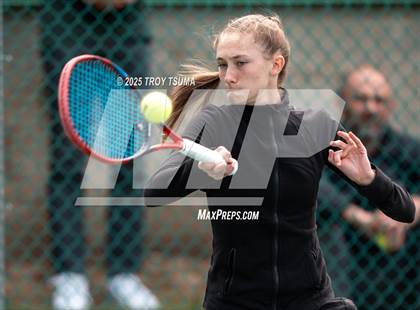 Thumbnail 3 in OSAA 6A Singles Semifinal photogallery.