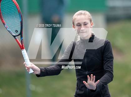 Thumbnail 1 in OSAA 6A Singles Semifinal photogallery.