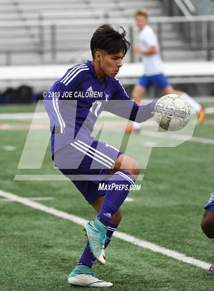 Thumbnail 1 in Morton Ranch vs Clemens (Austin Lakes Elite Showcase) photogallery.