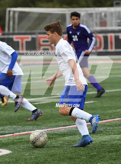 Thumbnail 2 in Morton Ranch vs Clemens (Austin Lakes Elite Showcase) photogallery.