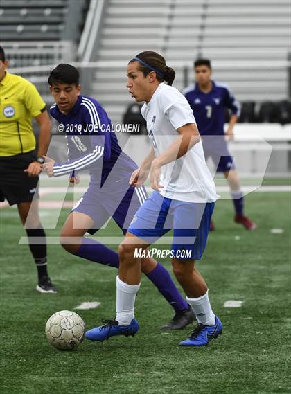 Thumbnail 2 in Morton Ranch vs Clemens (Austin Lakes Elite Showcase) photogallery.