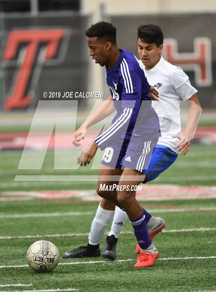 Thumbnail 3 in Morton Ranch vs Clemens (Austin Lakes Elite Showcase) photogallery.