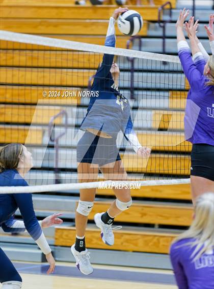 Thumbnail 1 in Norwell @ Leo photogallery.