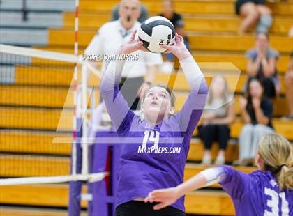 Thumbnail 3 in Norwell @ Leo photogallery.