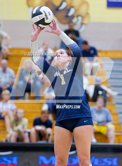 Thumbnail 2 in Norwell @ Leo photogallery.