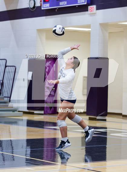 Thumbnail 2 in Norwell @ Leo photogallery.
