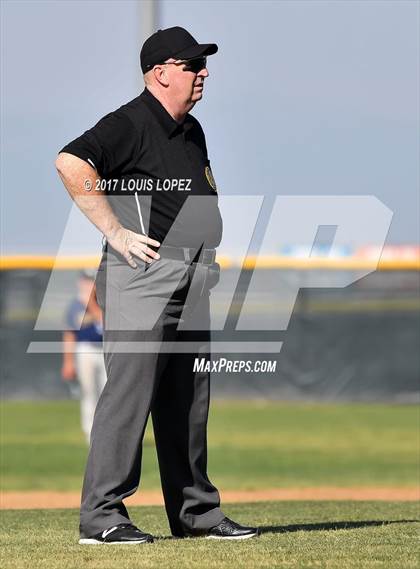 Thumbnail 2 in Los Osos @ Chino Hills photogallery.