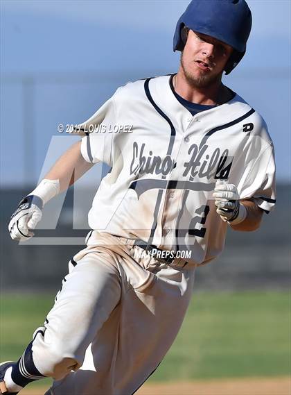 Thumbnail 3 in Los Osos @ Chino Hills photogallery.