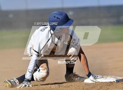 Thumbnail 3 in Los Osos @ Chino Hills photogallery.